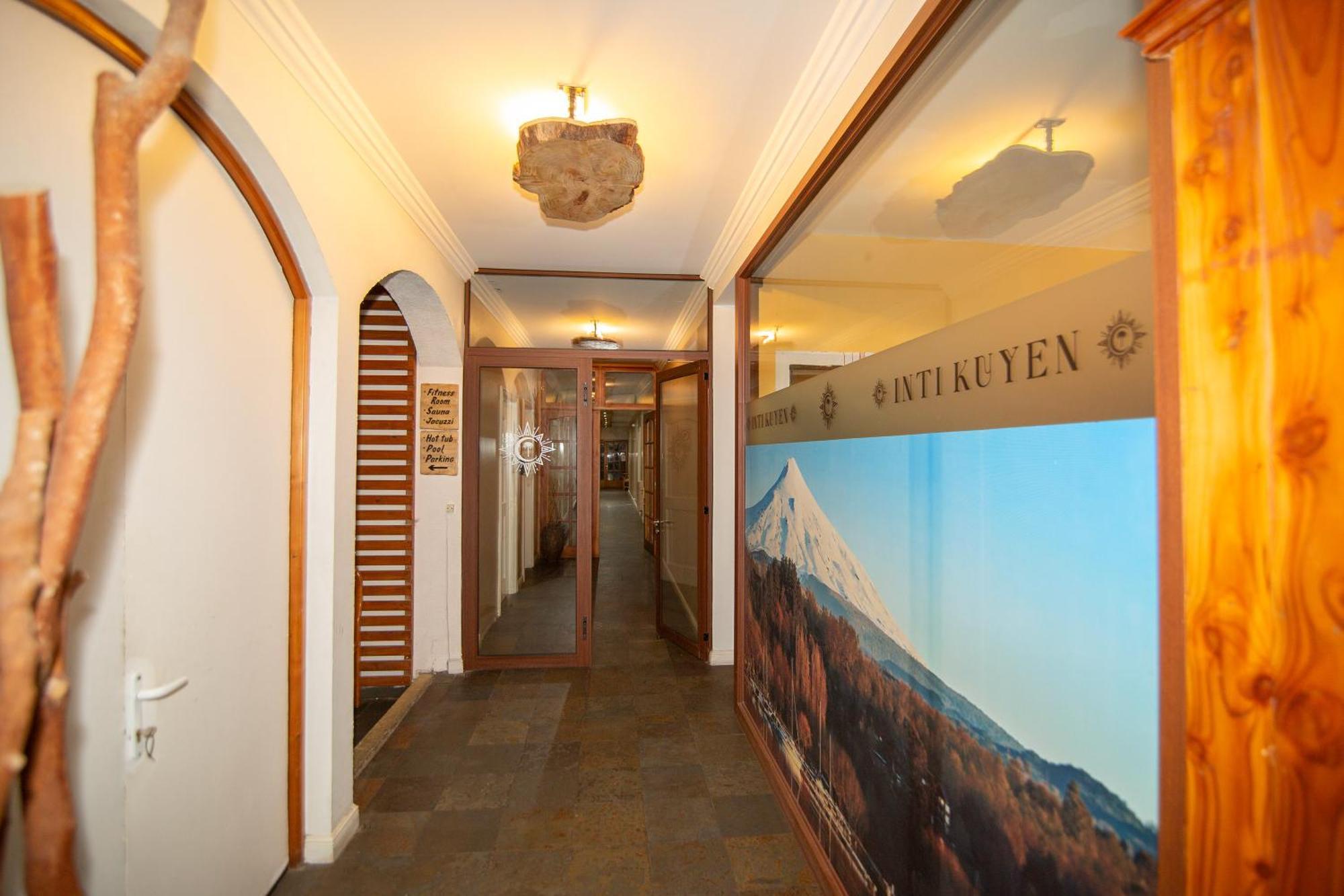 Hotel Inti Kuyen Plaza プコン エクステリア 写真